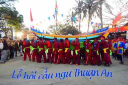 Lễ hội cầu ngư ở Thuận An được tổ chức như thế nào ?
